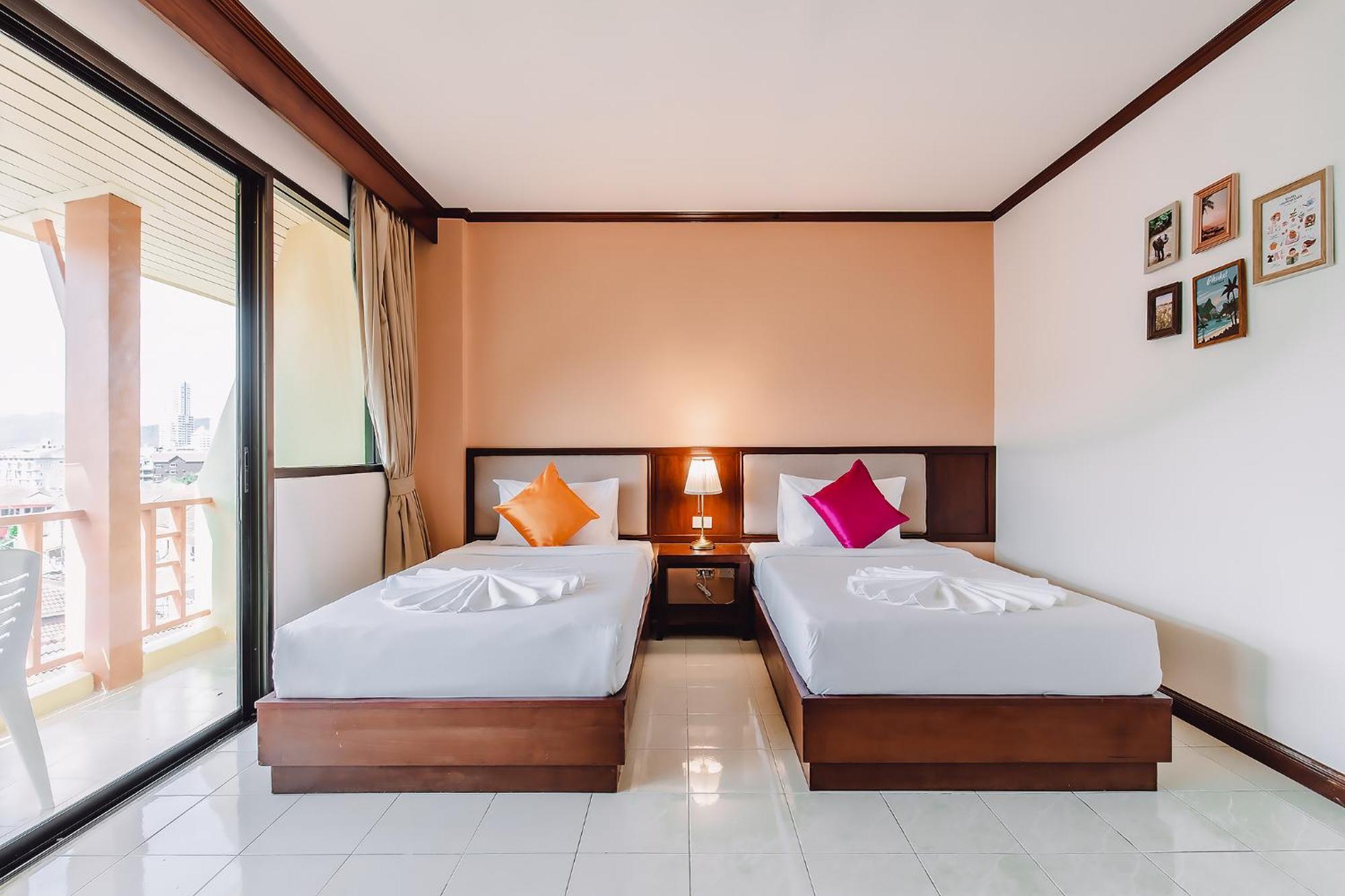Bauman-Ville Hotel Patong Exteriér fotografie