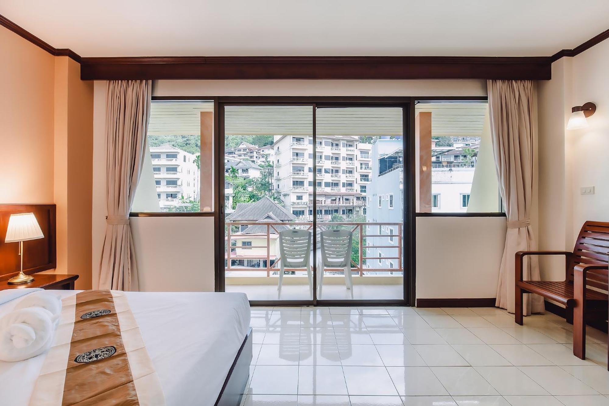 Bauman-Ville Hotel Patong Exteriér fotografie